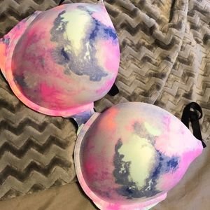 Pink victoria secret Bra